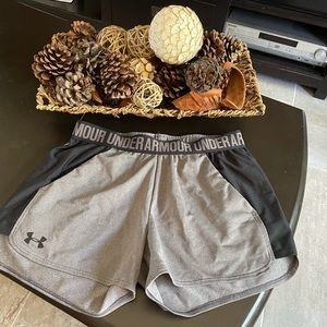 Size small Under Armour shorts